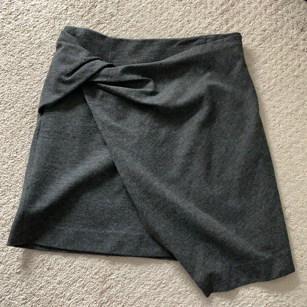 Babaton skirt